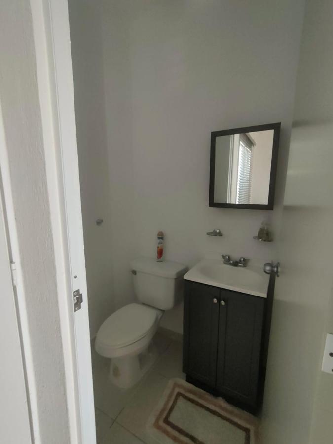La Casa Del Mexicano Terraza Y Jardin Exoticos 12 Min Del Playa Esmeralda Сasa de vacaciones Playa del Carmen