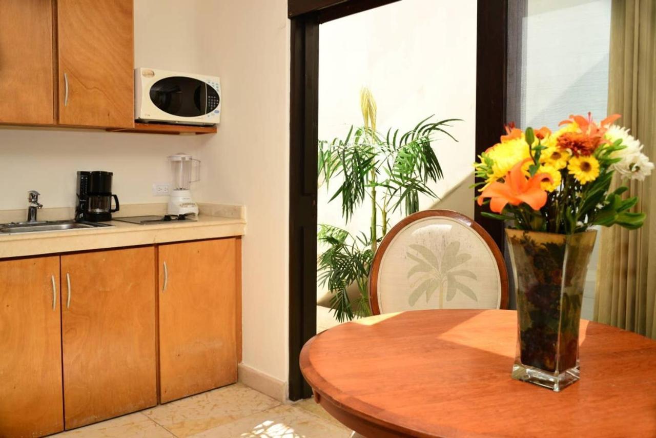 Apartment Blue Palms Suites, Pool Onsite, Steps To The & 5th Ave Playa del Carmen