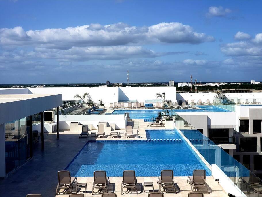 Stylish Luxury In The Heart Of Playa Apartamento