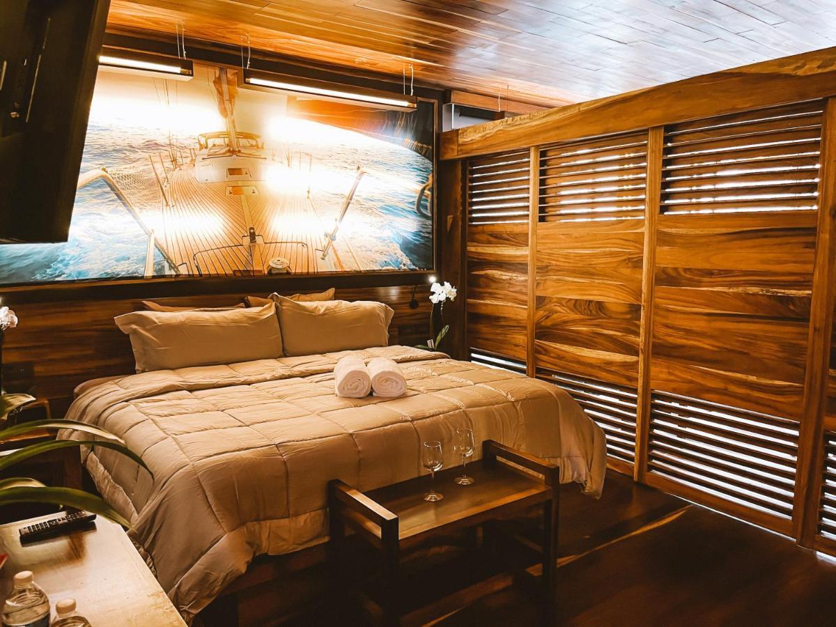 Apartment Nautical Design Near