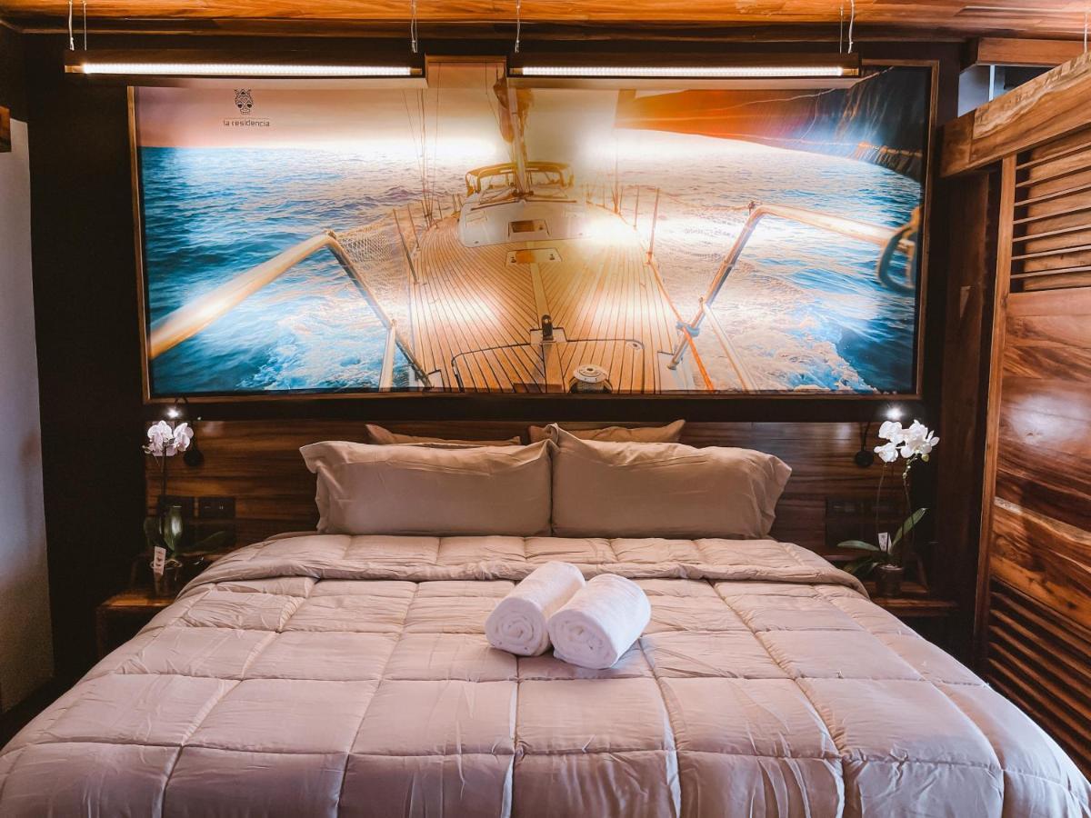 Apartment Nautical Design Near