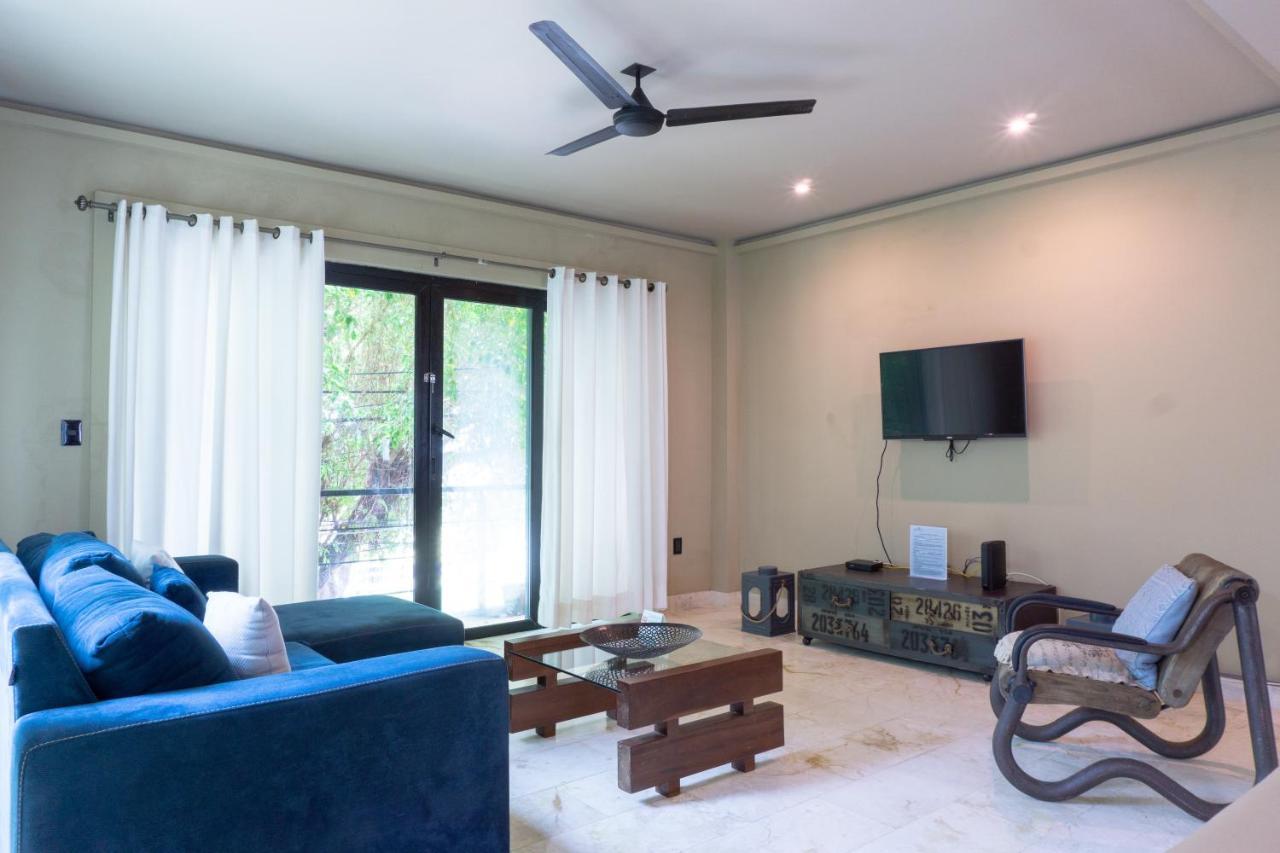 Apartment Lotus 2 One Block To Mamitas Club *