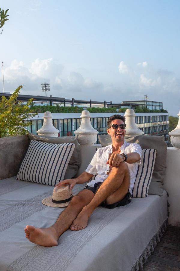 Be Playa Boutique & Rooftop Bar Hotel