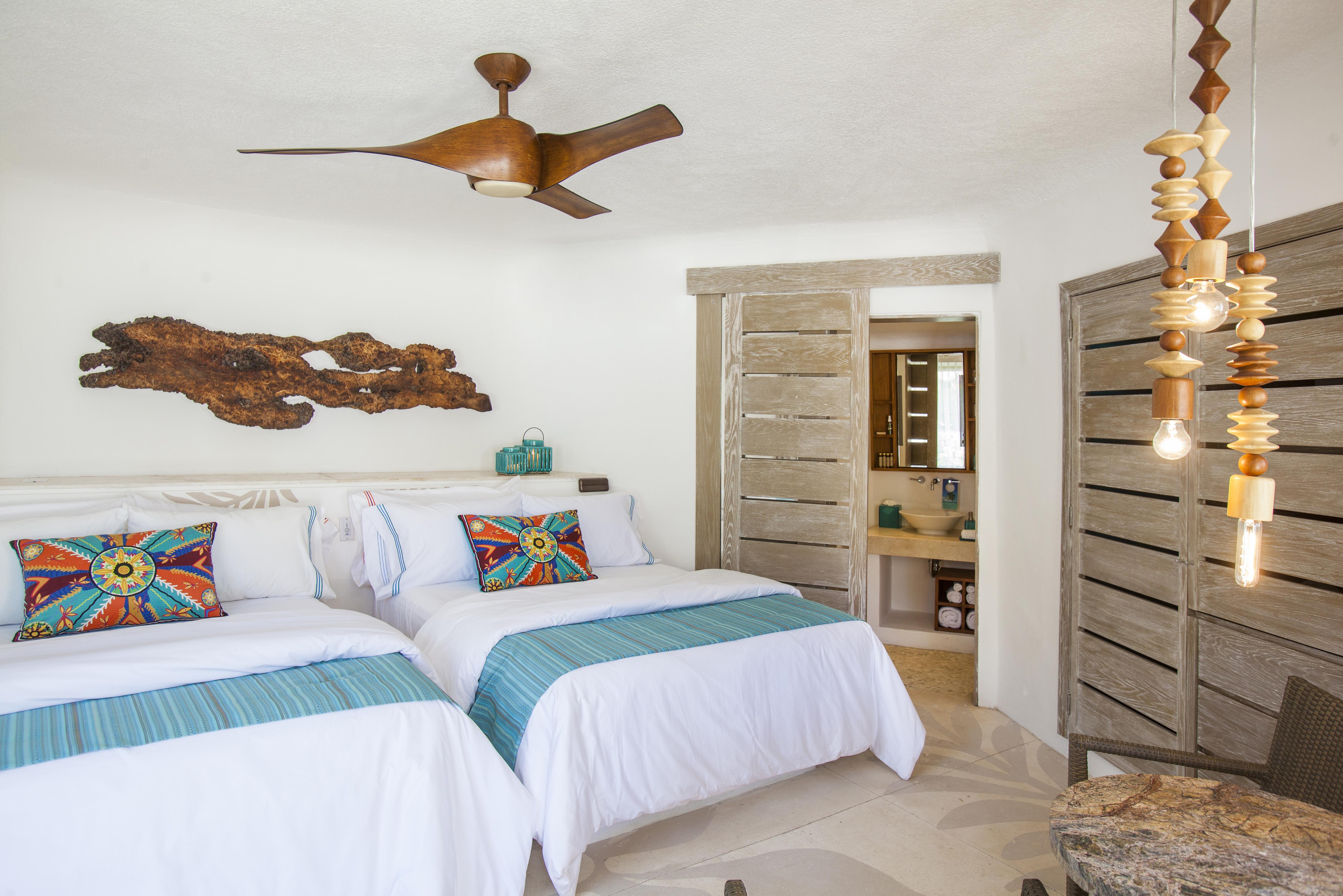 Mahekal Front & Playa del Carmen