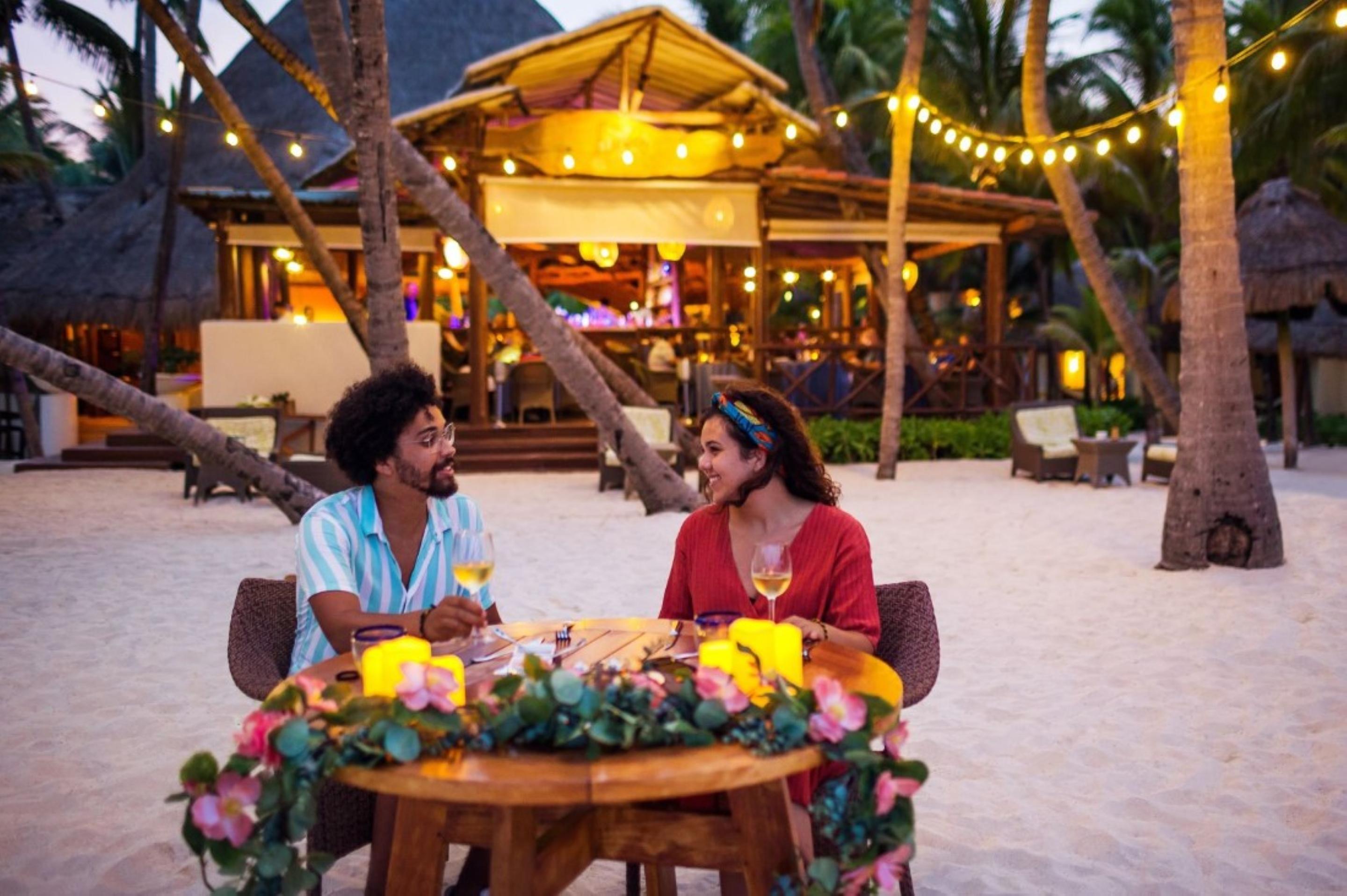 Mahekal Front & 5* Playa del Carmen