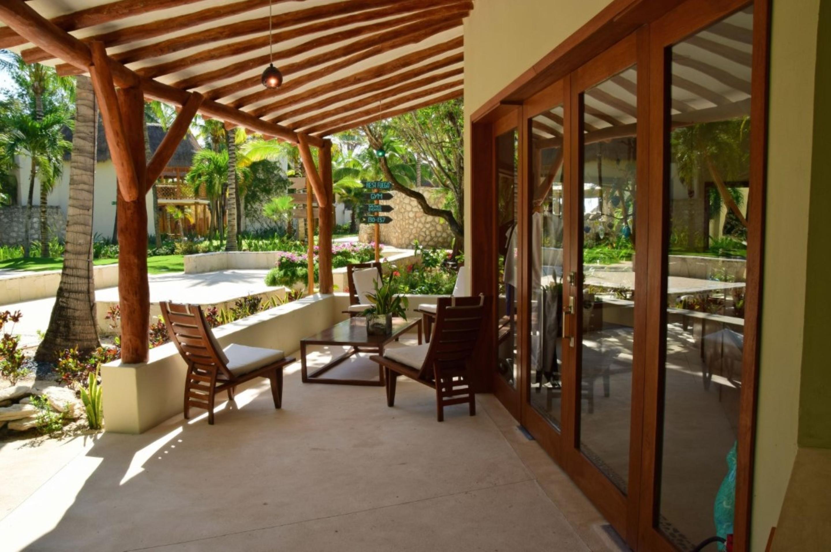 Mahekal Front & 5* Playa del Carmen