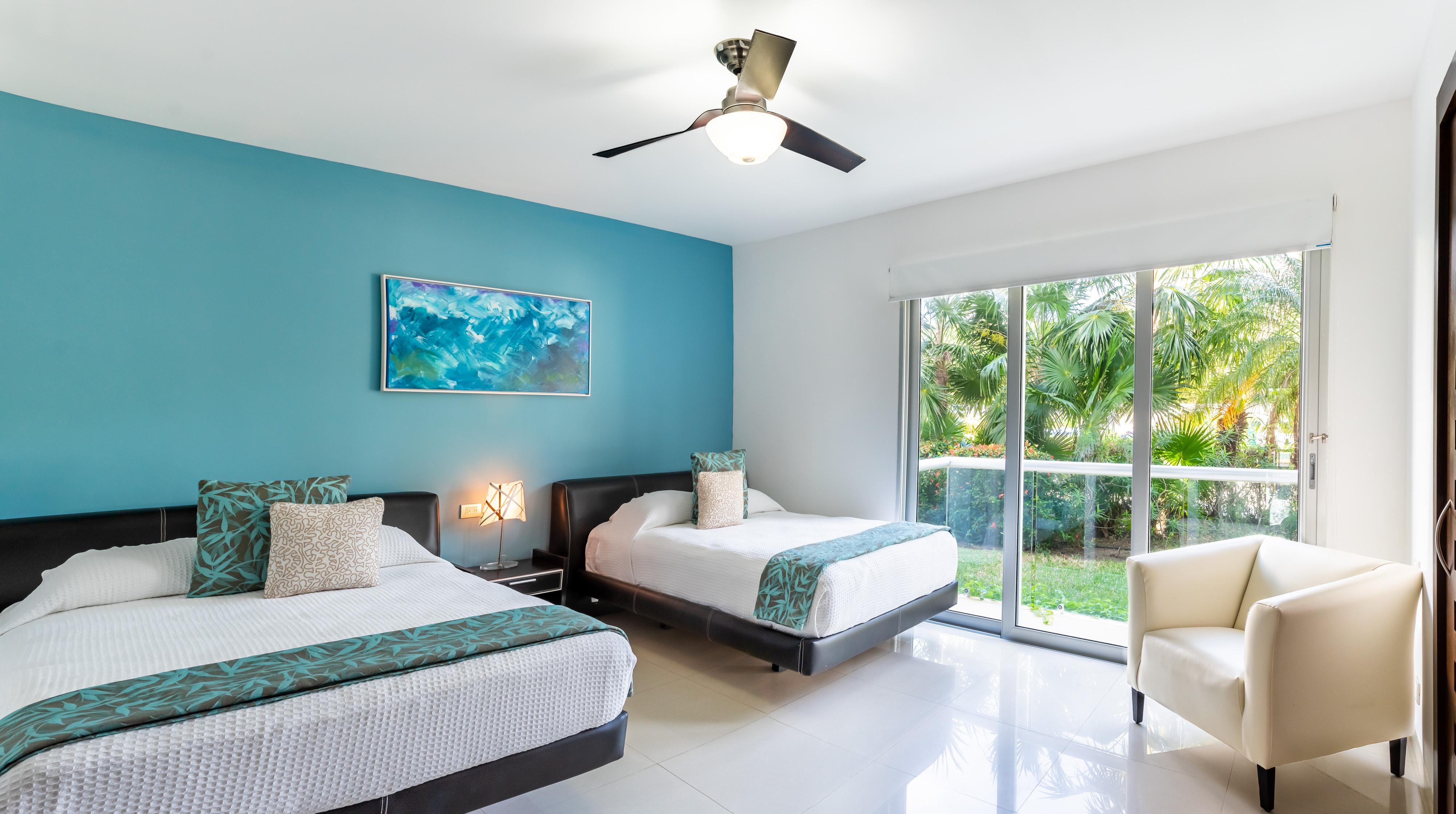 Mareazul Front Aparthotel