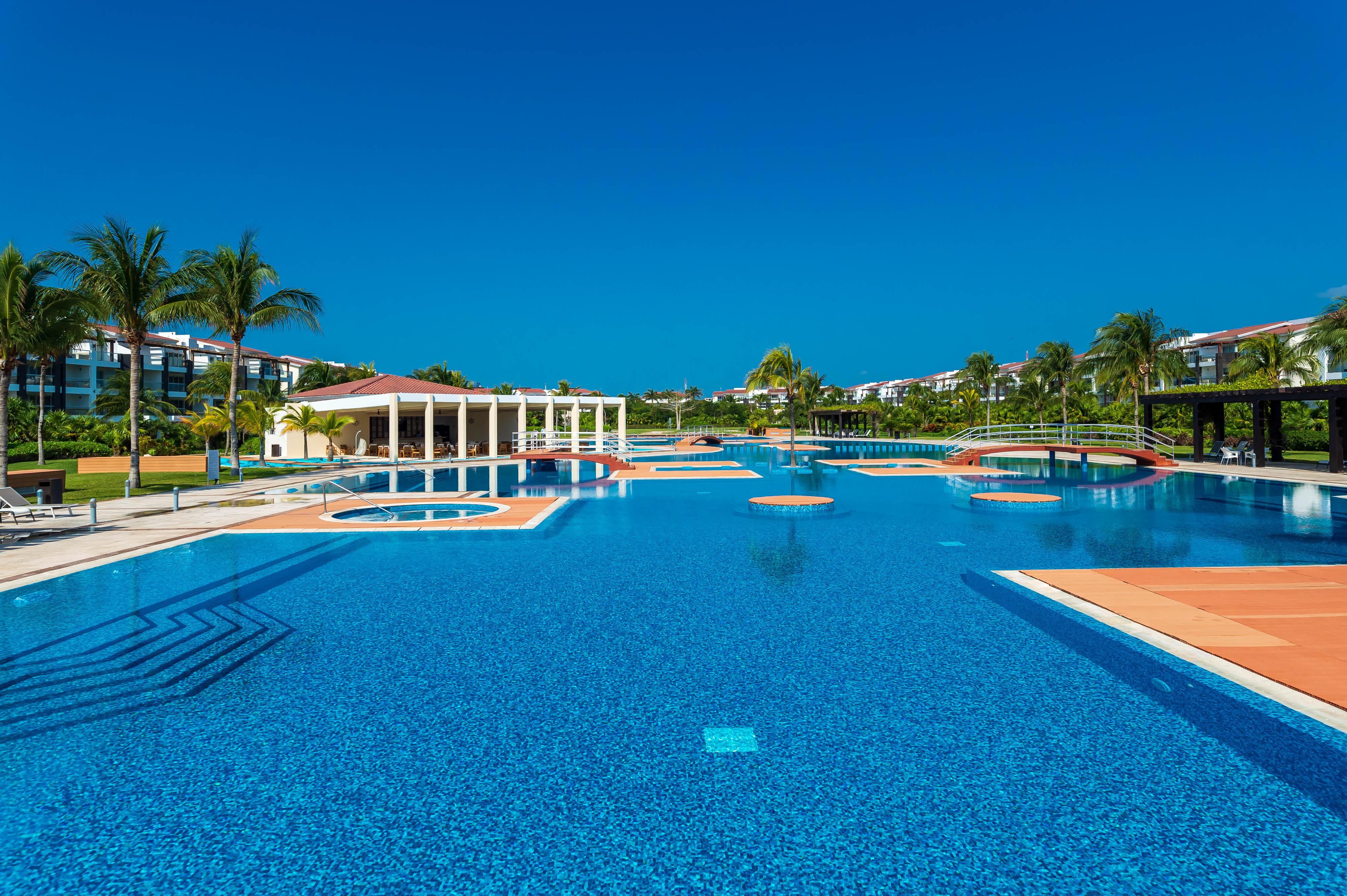 Mareazul Front Playa del Carmen