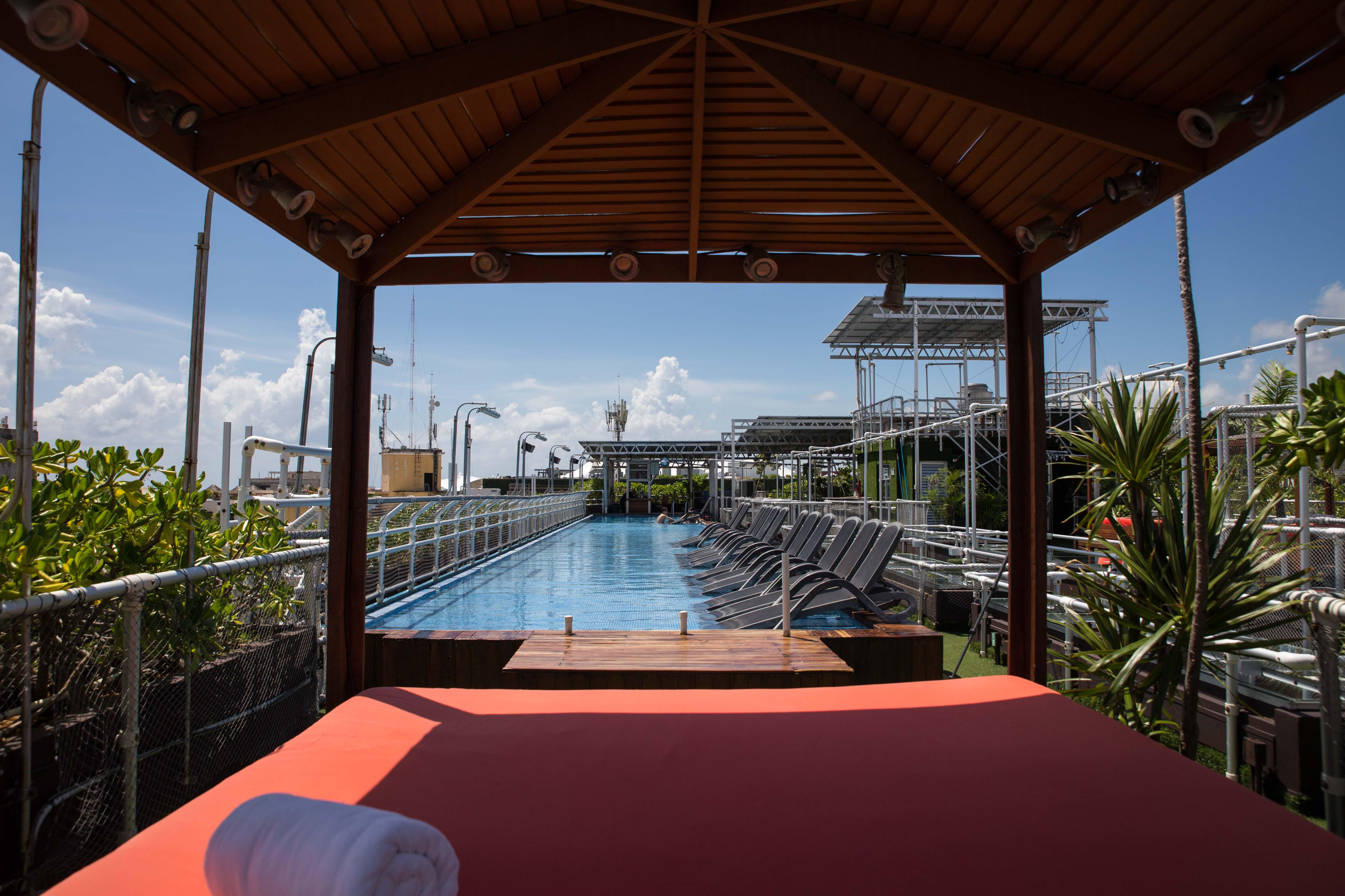 Hotel Reina Roja