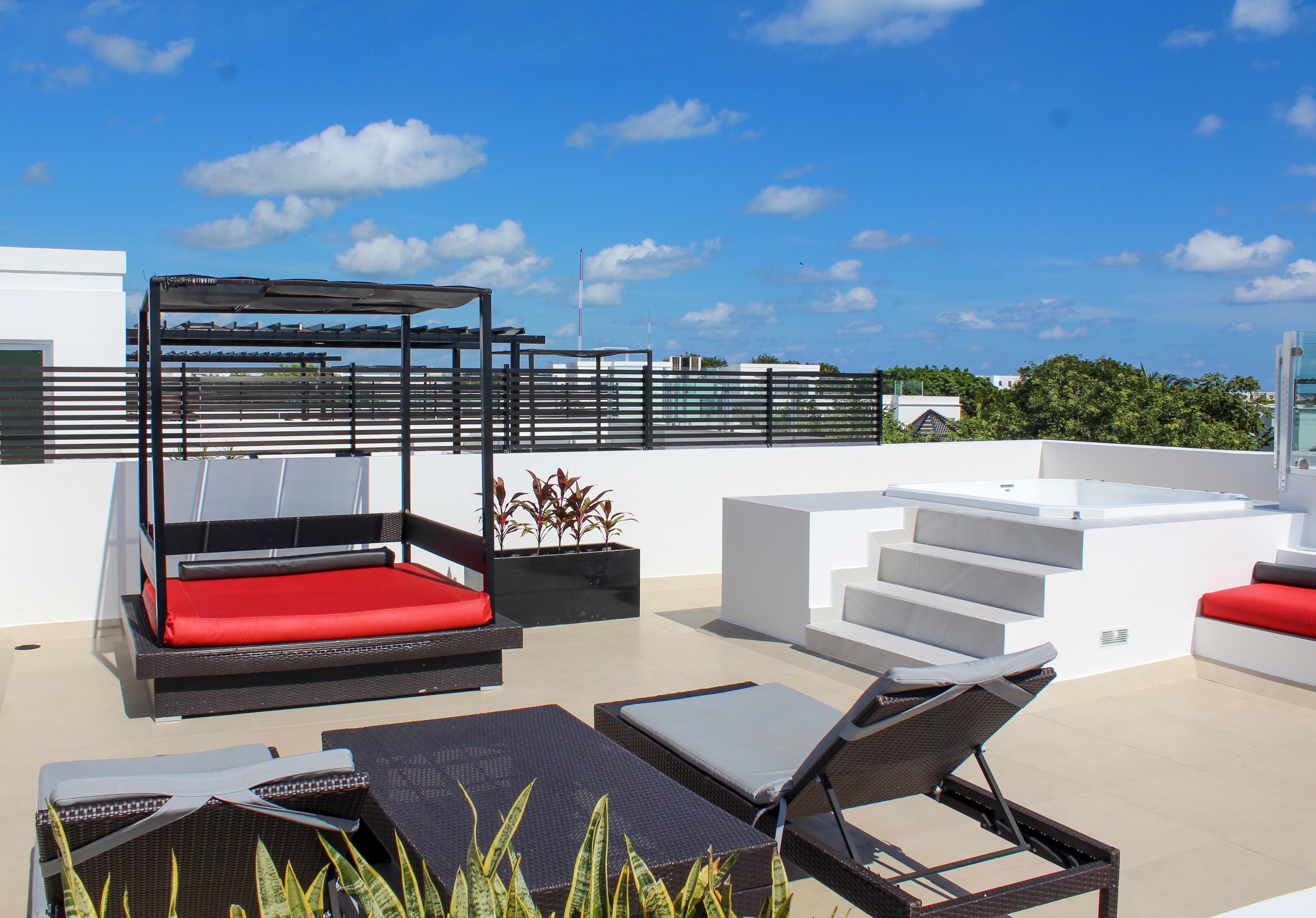 Residences At The Fives Hotel 5*