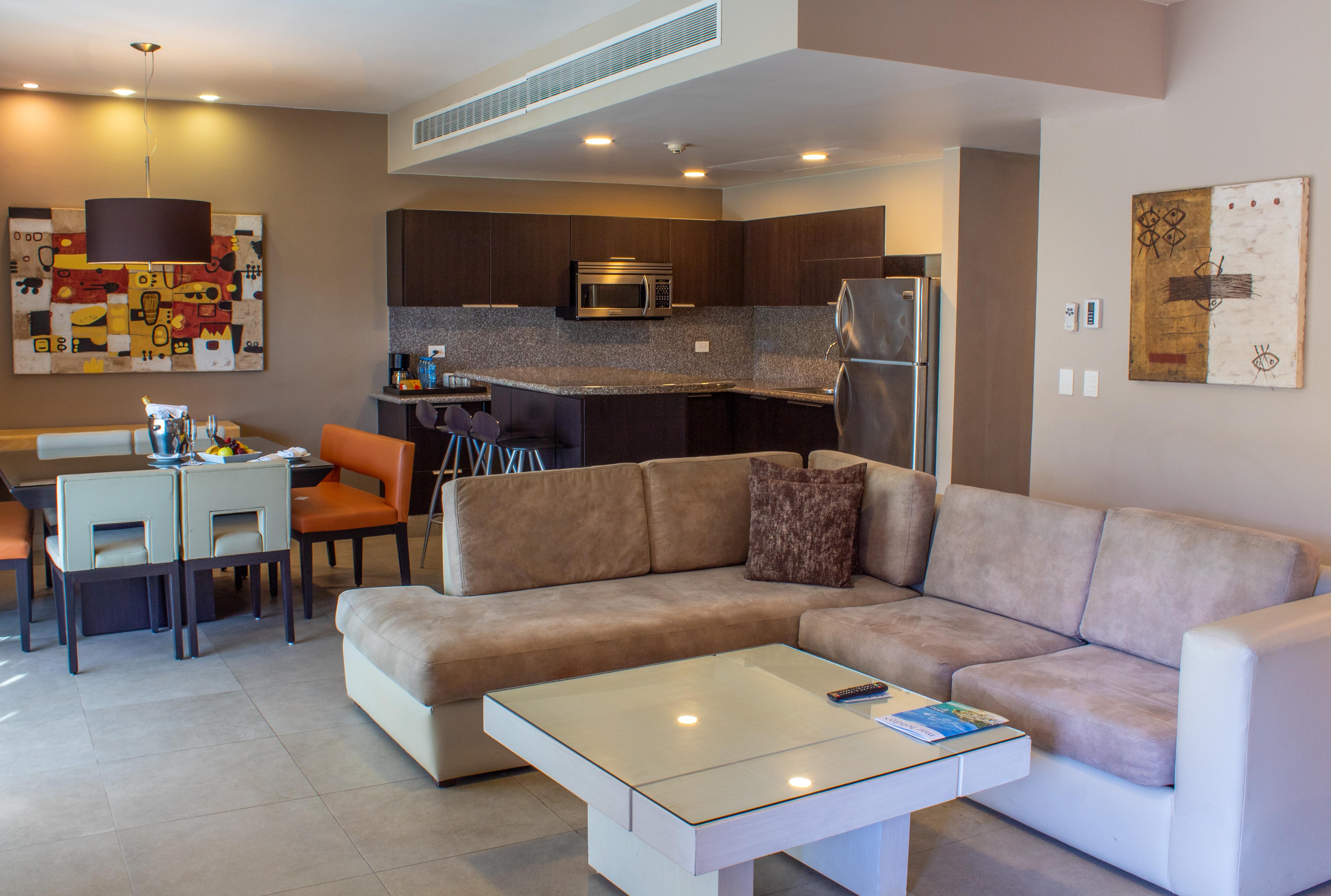 Hotel Residences At The Fives 5*