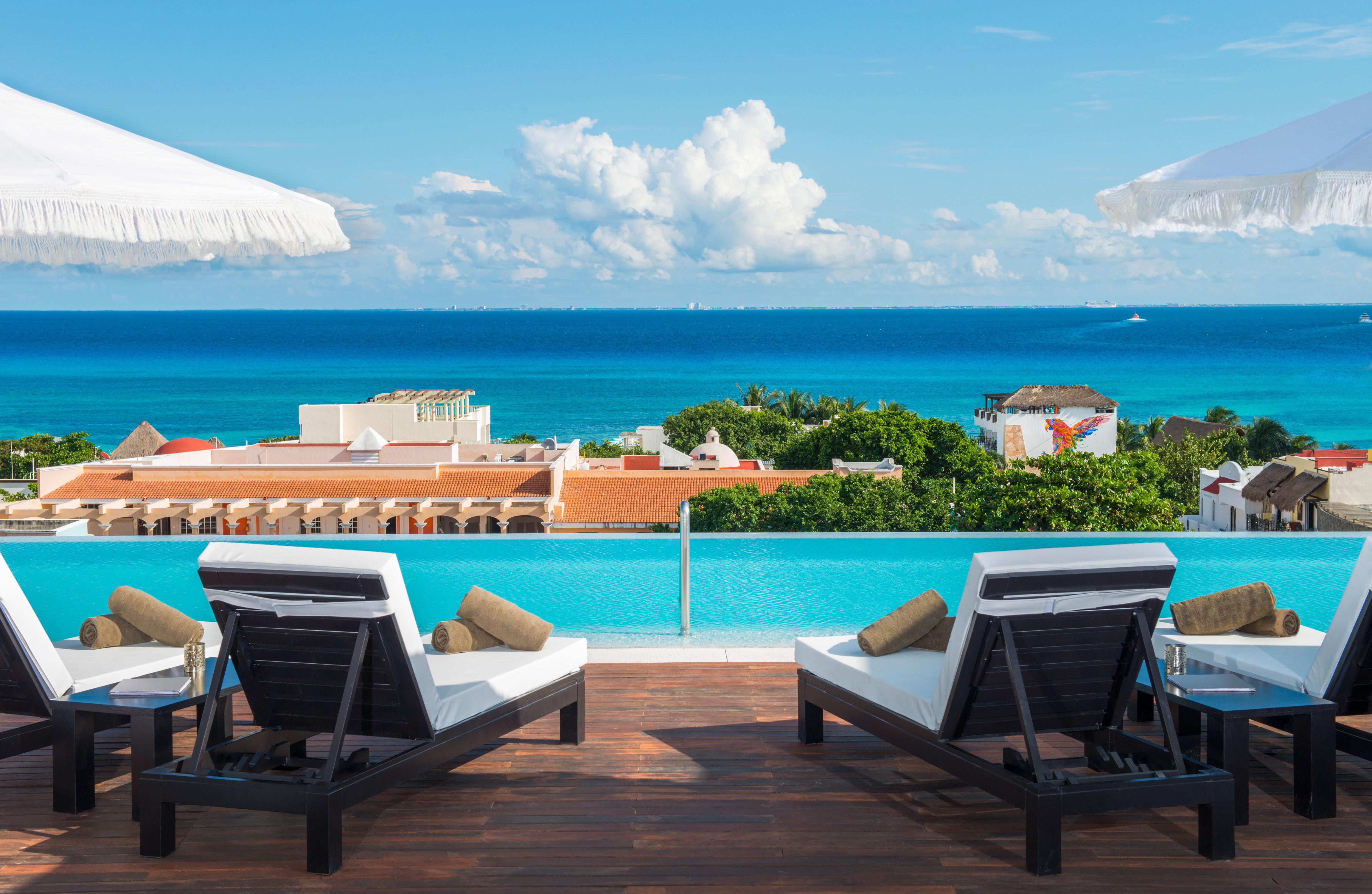 The Fives Downtown & Residences, Curio Collection By Hilton