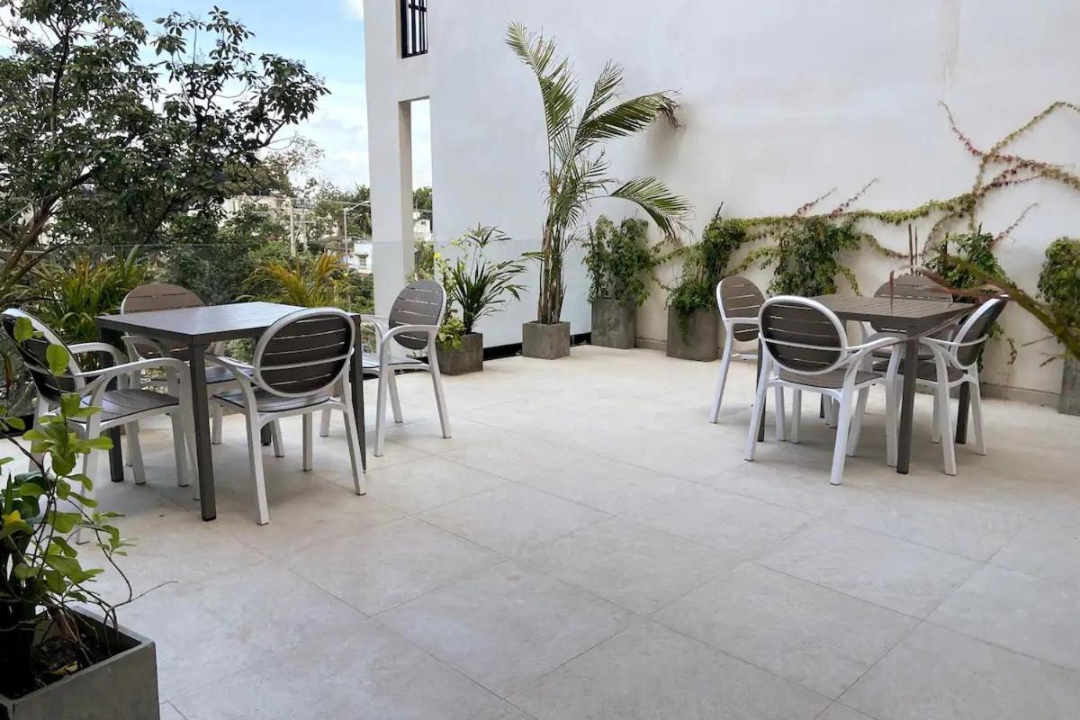 Urban Towers - Brand New Contemporary In Downtown Apartahotel *