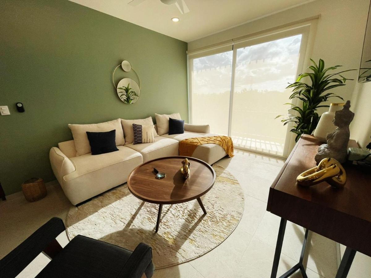 Urban Towers - Brand New Contemporary In Downtown Apartahotel *