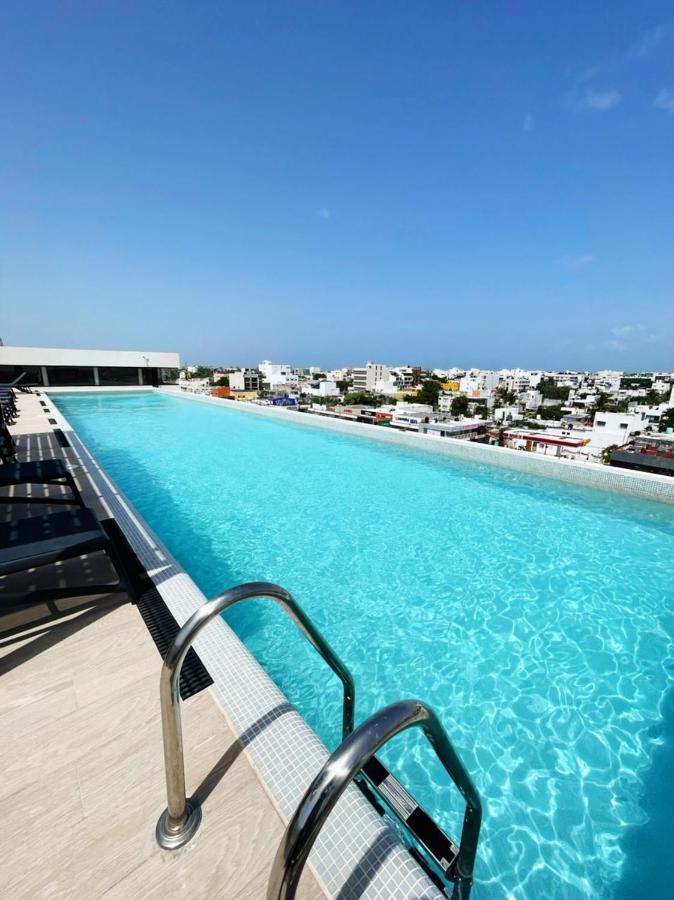 Urban Towers - Brand New Contemporary In Downtown Playa del Carmen