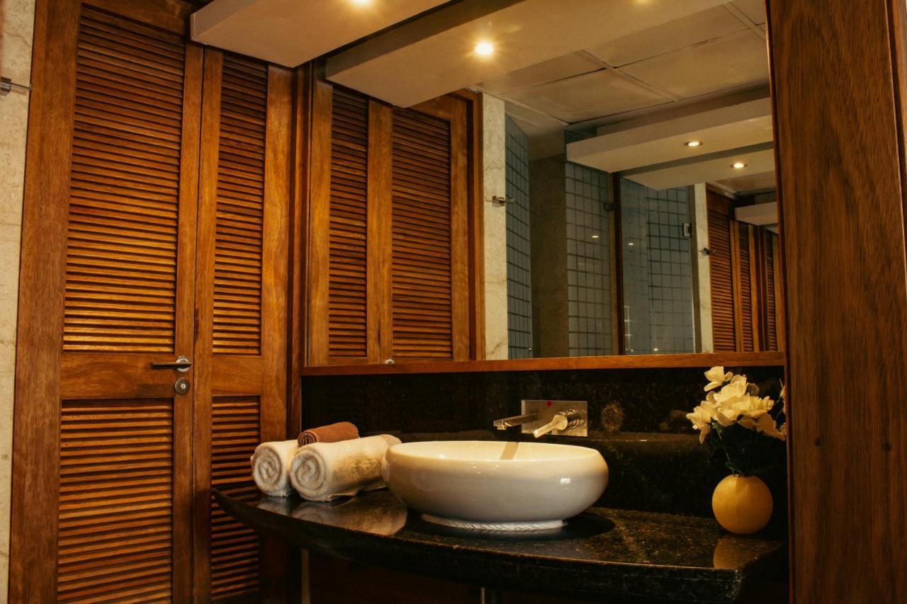 Aldea Thai Beachfront *