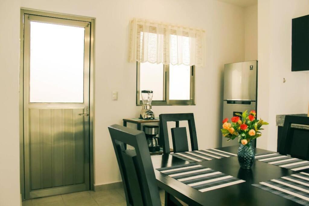 Hermoso Departamento En La Avenida Colosio Apartment