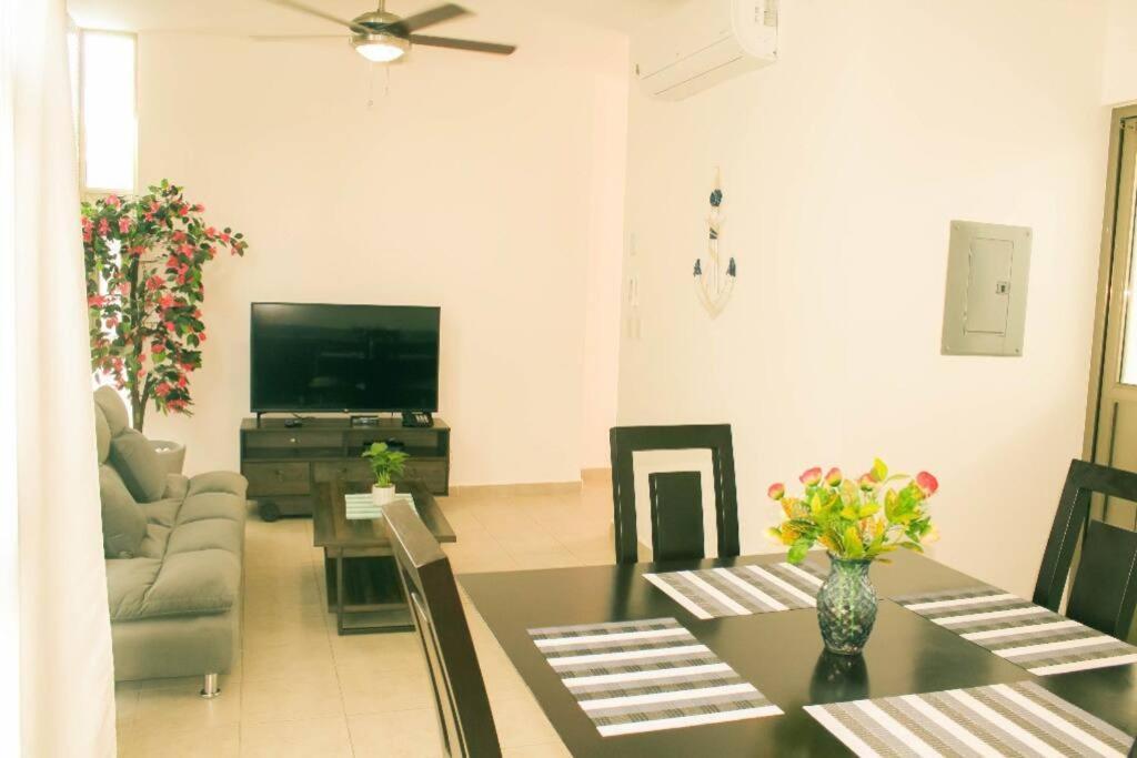 Apartment Hermoso Departamento En La Avenida Colosio Playa del Carmen