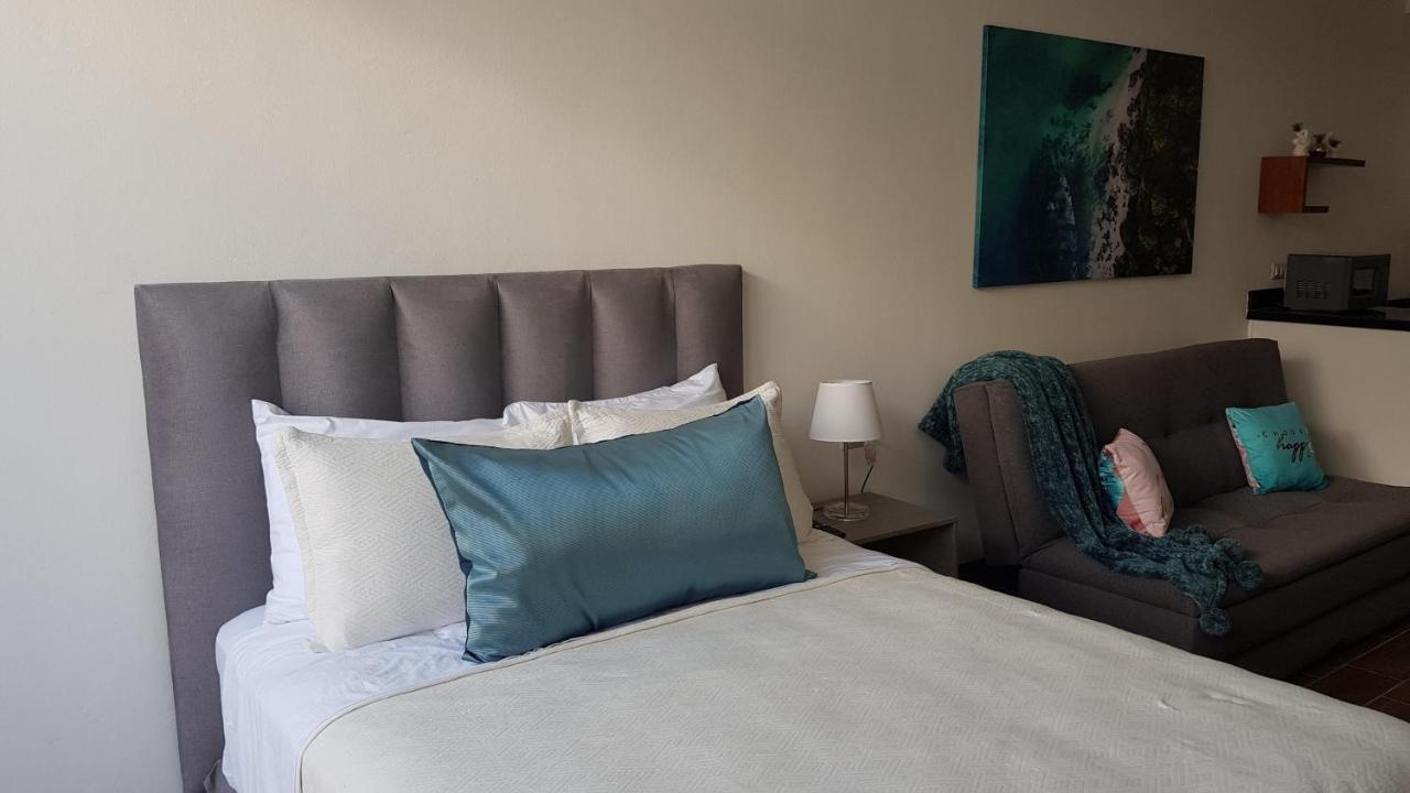 Cozy With Wifi & Netflix Apartment *