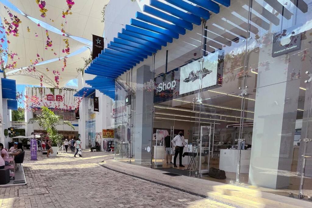 Downtown With Rooftop Pool - Walk To 5th Ave & The * Playa del Carmen