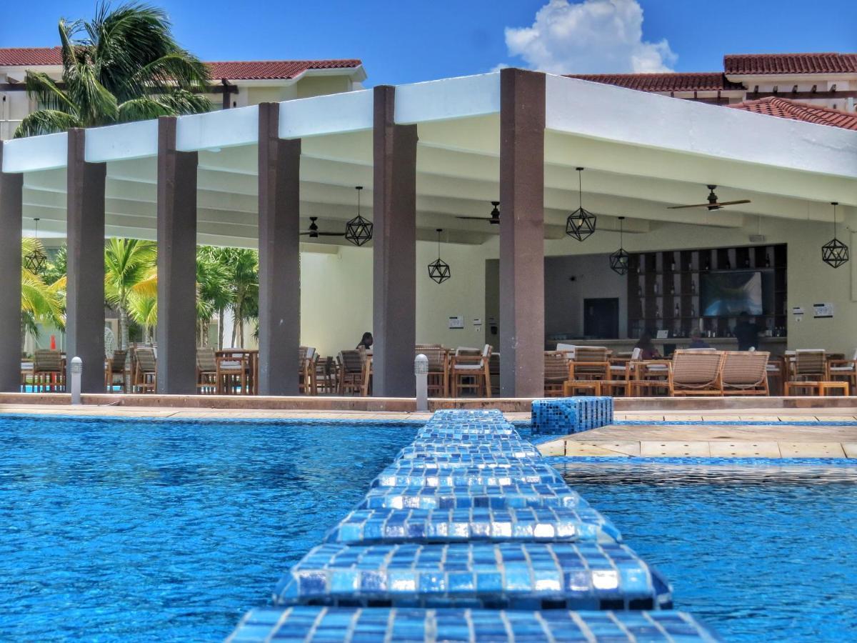 Apartamento Impecable Y Lujoso Departamento Frente Al Mar En Mareazul Del Club De Golf Corasol