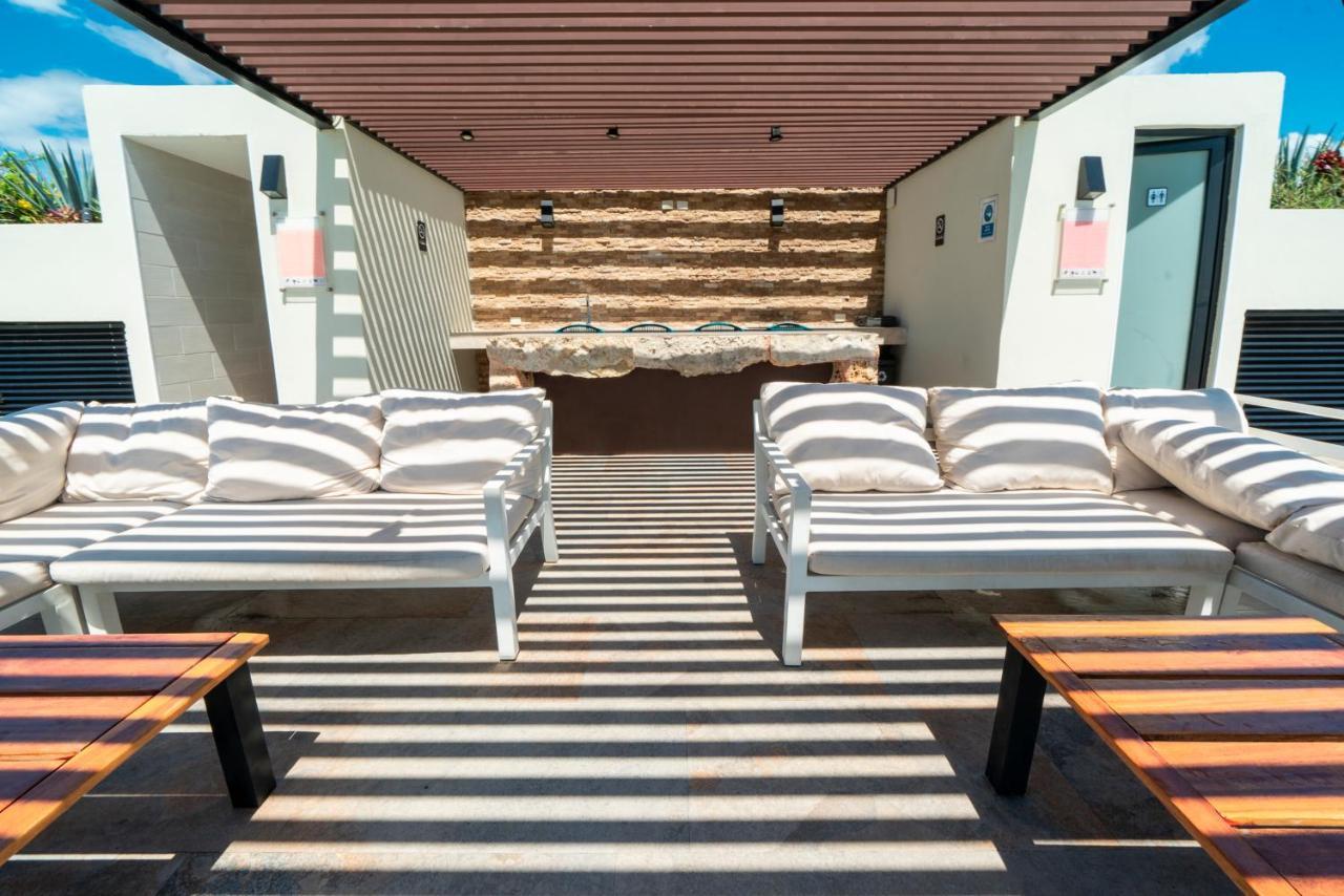 Rooftop With Ocean Views - 2 Bedrooms With Pool - At Arenis 309 *