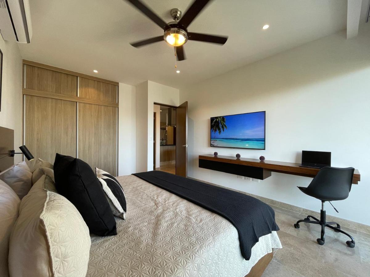 New & Equipped Steps From The With Pool Jacuzzi By Yeah Playa del Carmen