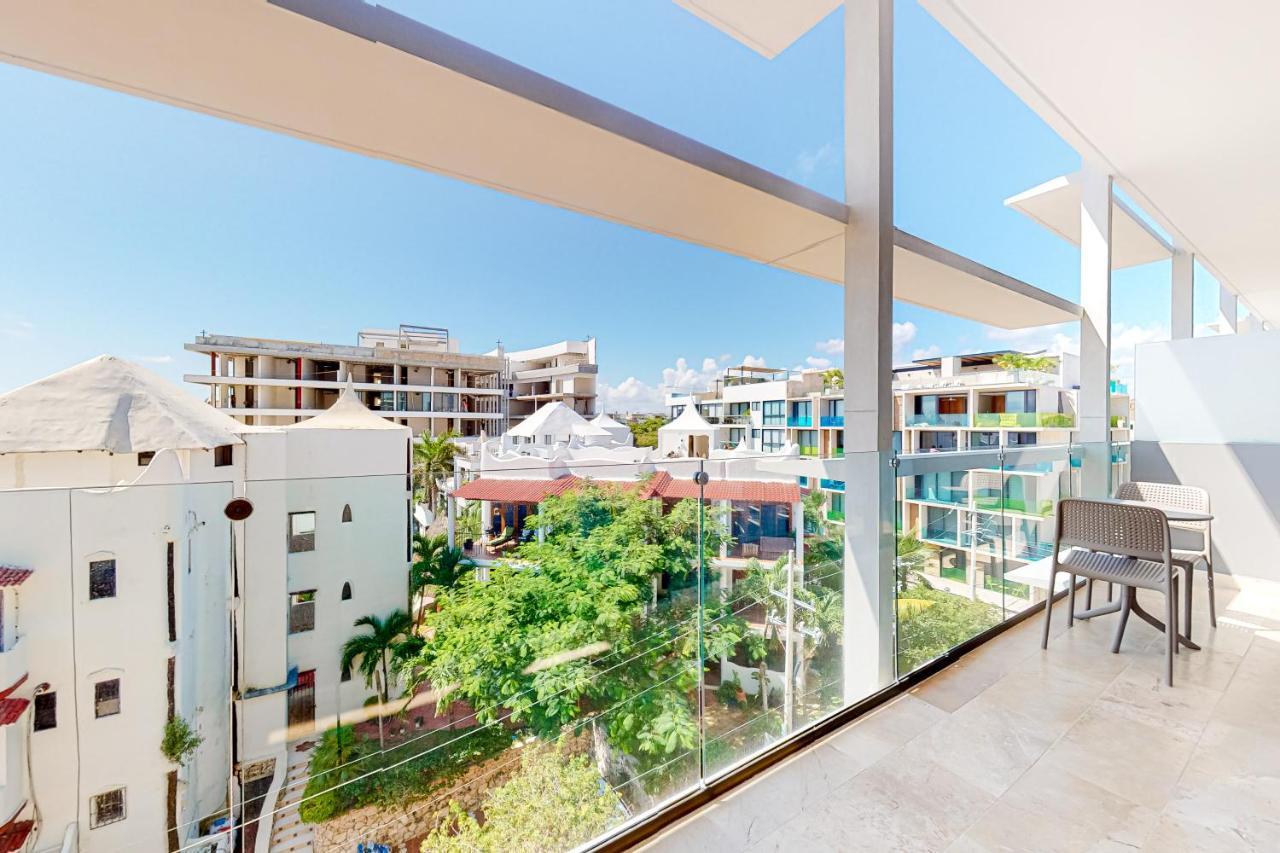 Apartment Singular Dream A306 *