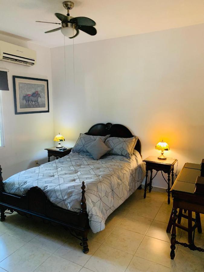 La Casa De Leo Recamara 1 Cardiell Qroo Guest house Playa del Carmen