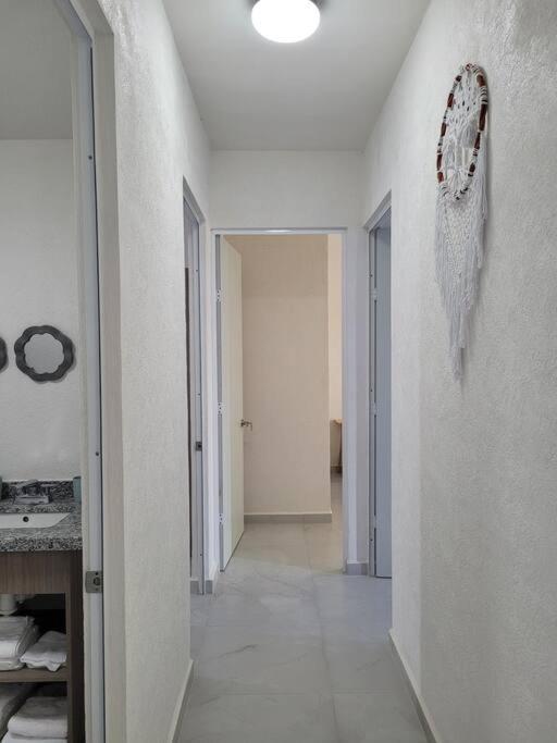 New 3 Bedrooms 2 Bathrooms Fully Equipped At ! Apartment *