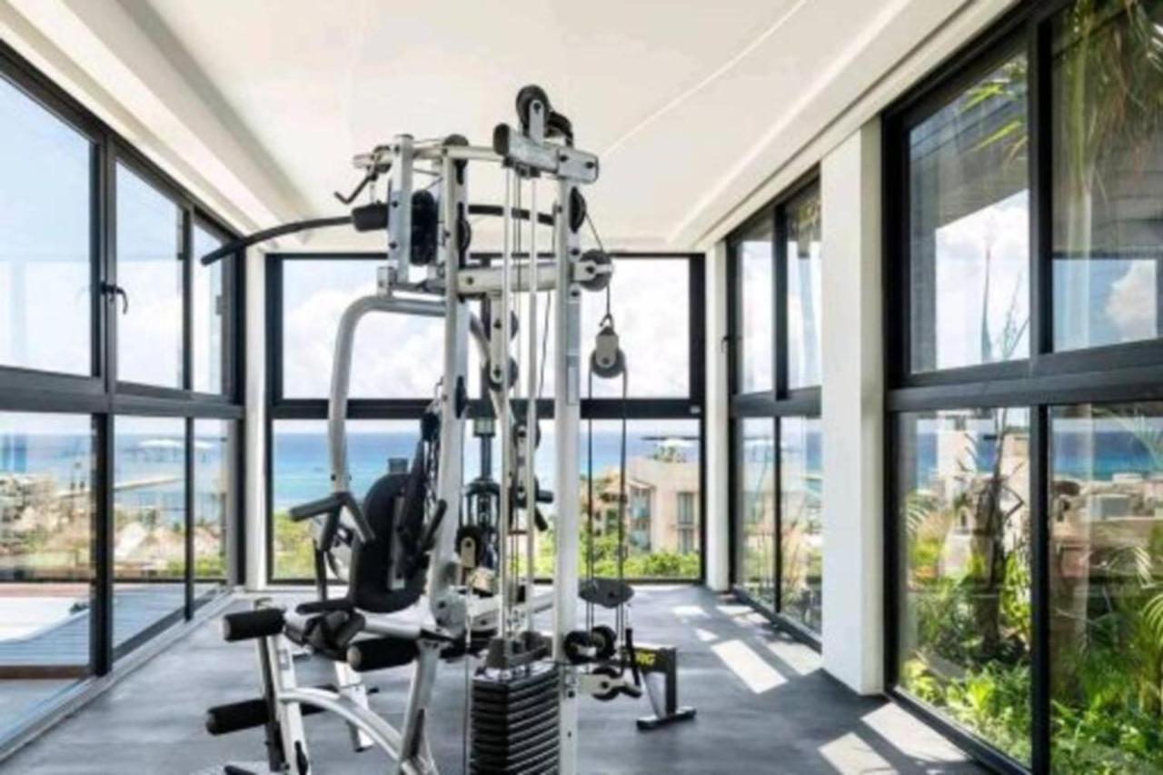 Luxury On The 5th Avenue Ocean View Rooftop I By Yeah *