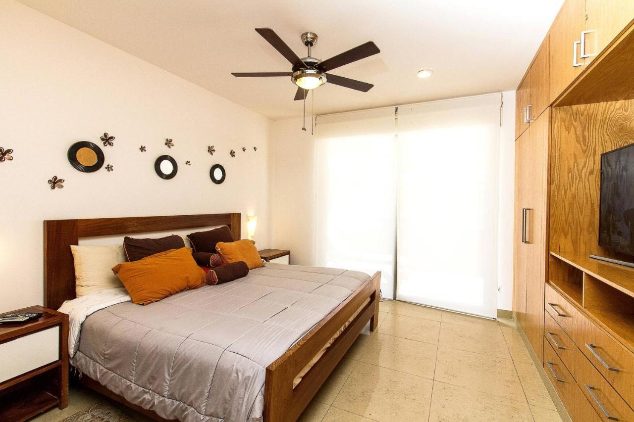 Breathtaking 2 Bedroom, Private Terrace Bbq Playa del Carmen