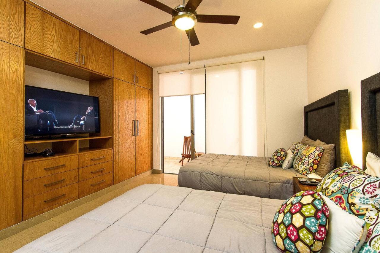 Breathtaking 2 Bedroom, Private Terrace Bbq * Playa del Carmen