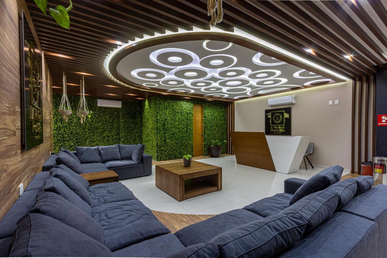 Luxury On The 5th Avenue Ocean View Rooftop I By Yeah