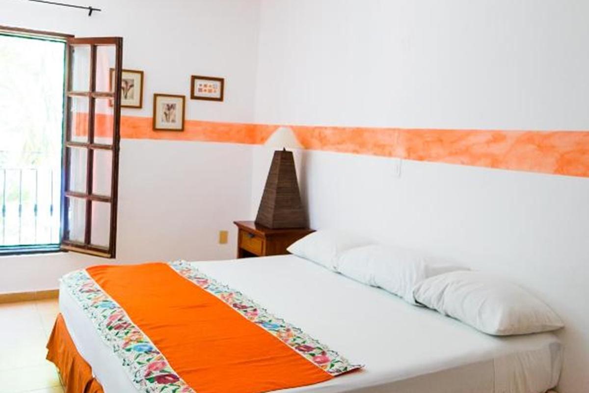 Casa De Flores Hotel 3*