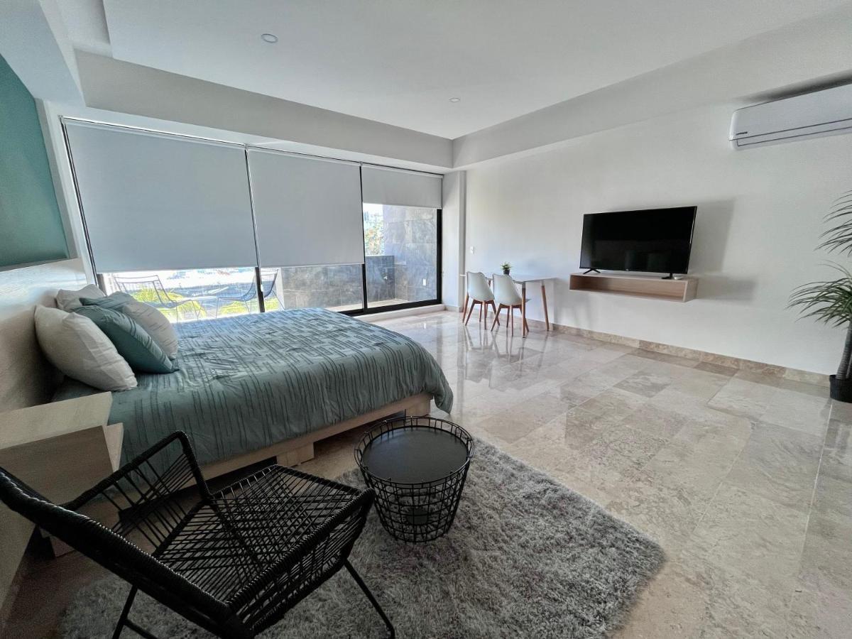 Apartment Beautiful Location!
