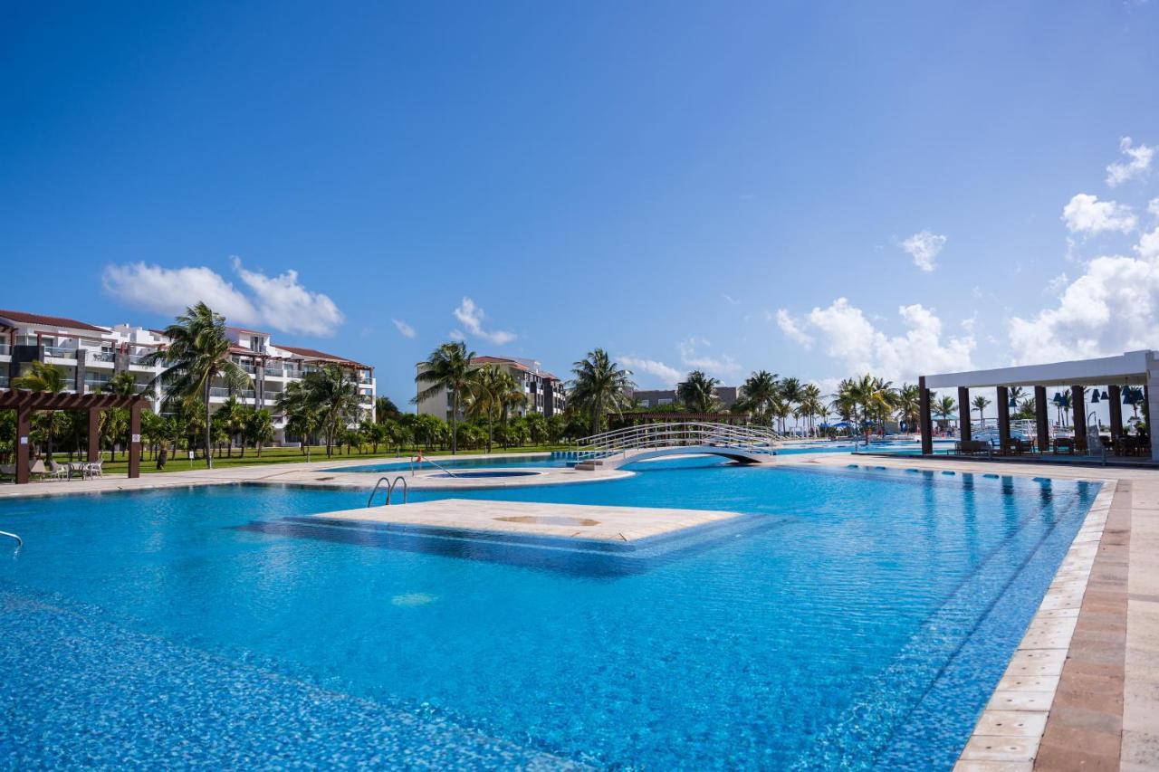 Stunning Ocean Front By Boutique * Playa del Carmen