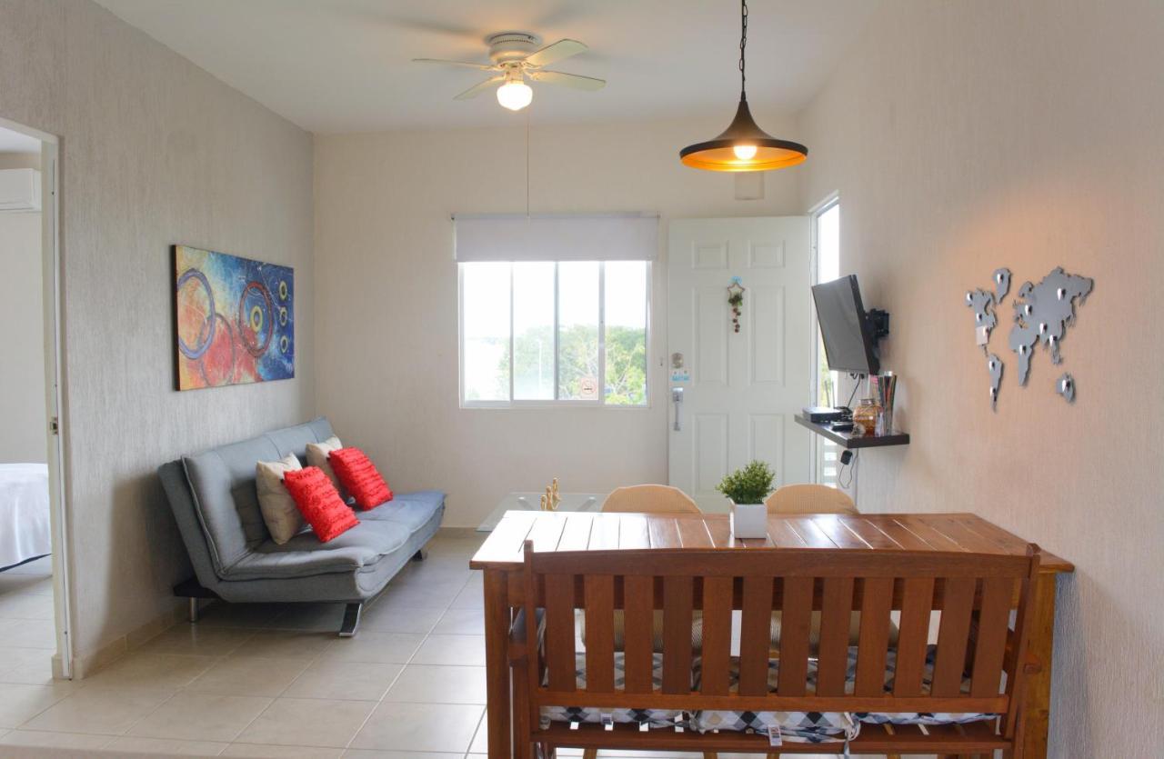 Olivos J8 Apartment *