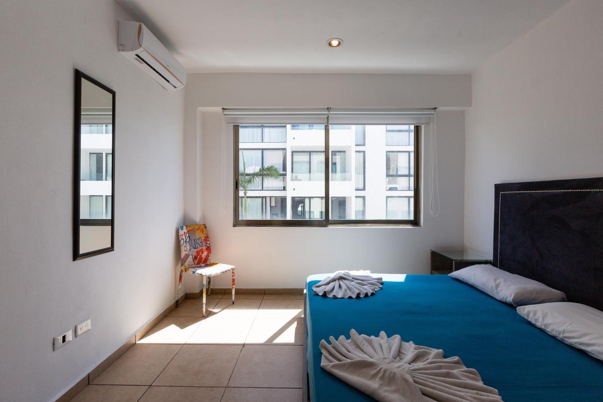 Penthouses & In Pdc! 2 & 1 Bedroom Units Close To The 5th Av * Playa del Carmen