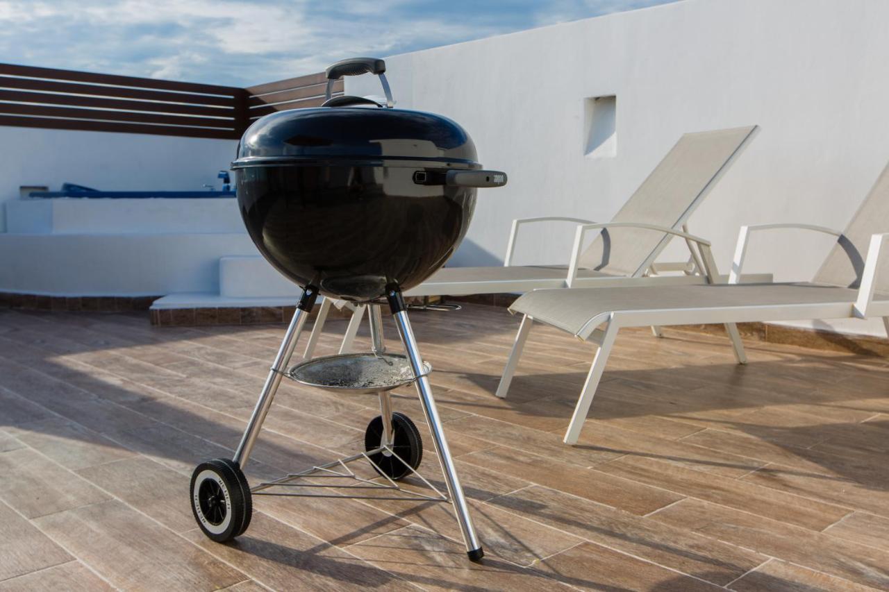 Penthouses & In Pdc! 2 & 1 Bedroom Units Close To The 5th Av Apartment Playa del Carmen