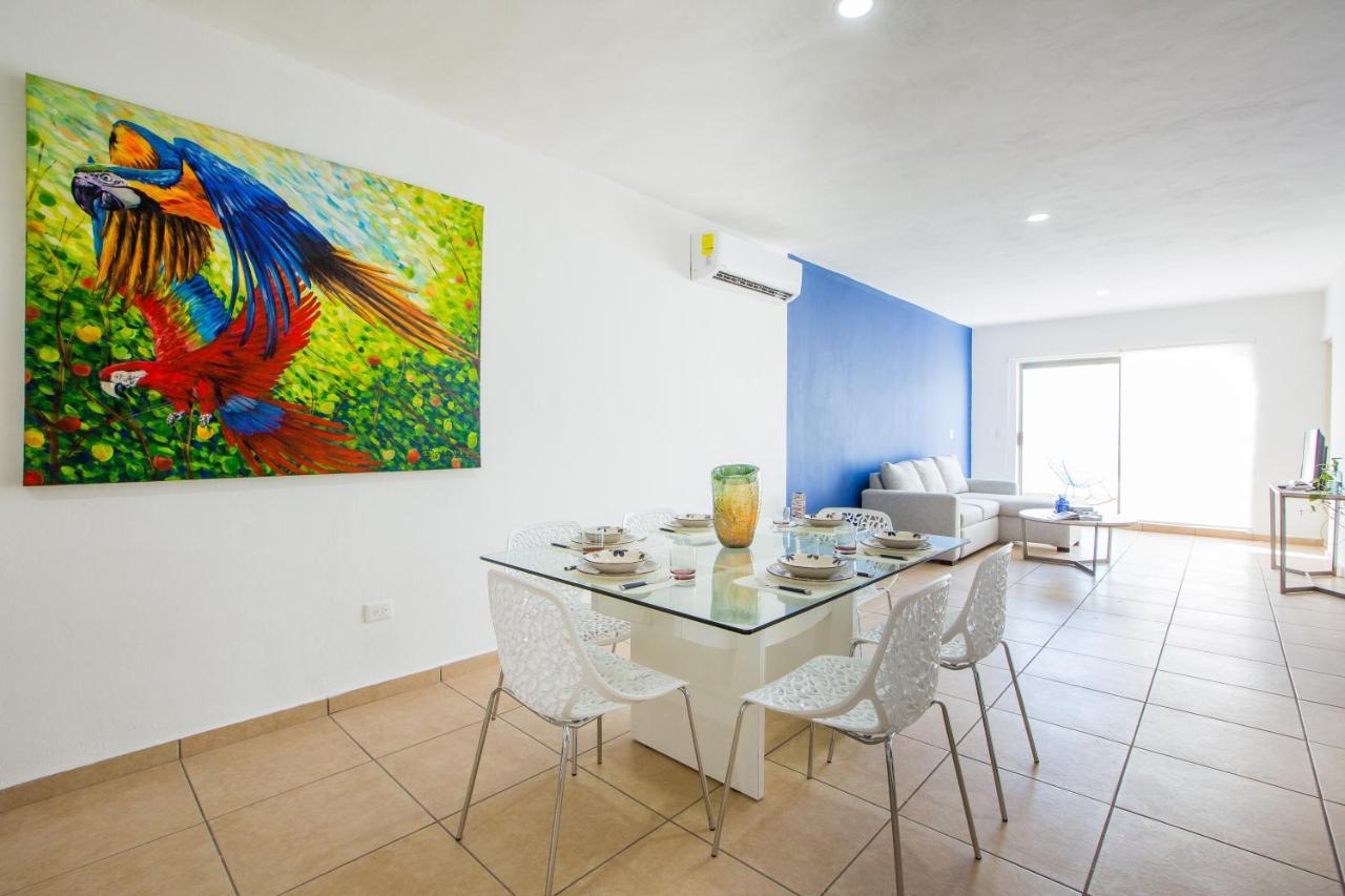 Apartment Penthouses & In Pdc! 2 & 1 Bedroom Units Close To The 5th Av Playa del Carmen