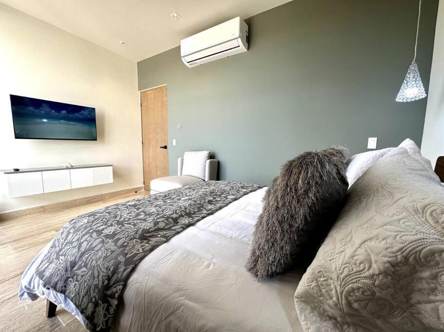 Ocean View Luxury Loft With Rooftop Pool & Sky Bar * Playa del Carmen