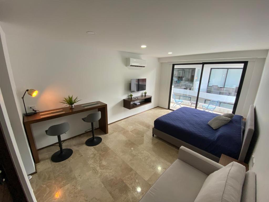 Midtown 2 By Chez Alam *