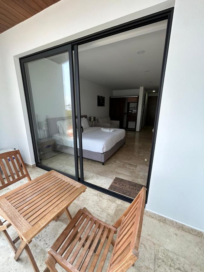 Midtown 2 By Chez Alam Apartment *