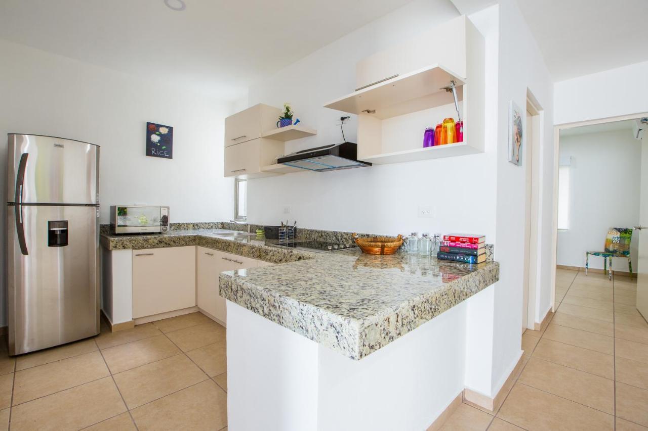 Appartement Penthouses & In Pdc! 2 & 1 Bedroom Units Close To The 5th Av