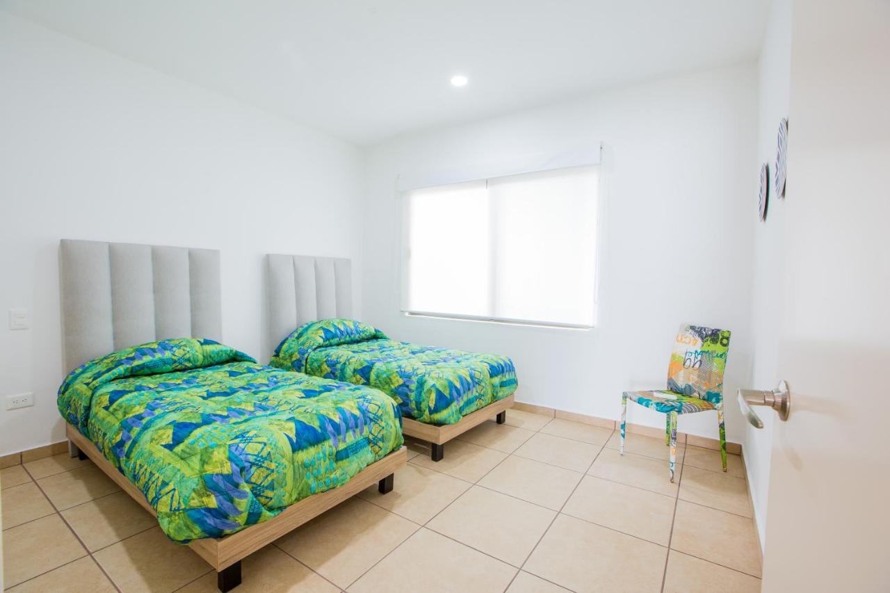 Penthouses & In Pdc! 2 & 1 Bedroom Units Close To The 5th Av Appartement Playa del Carmen