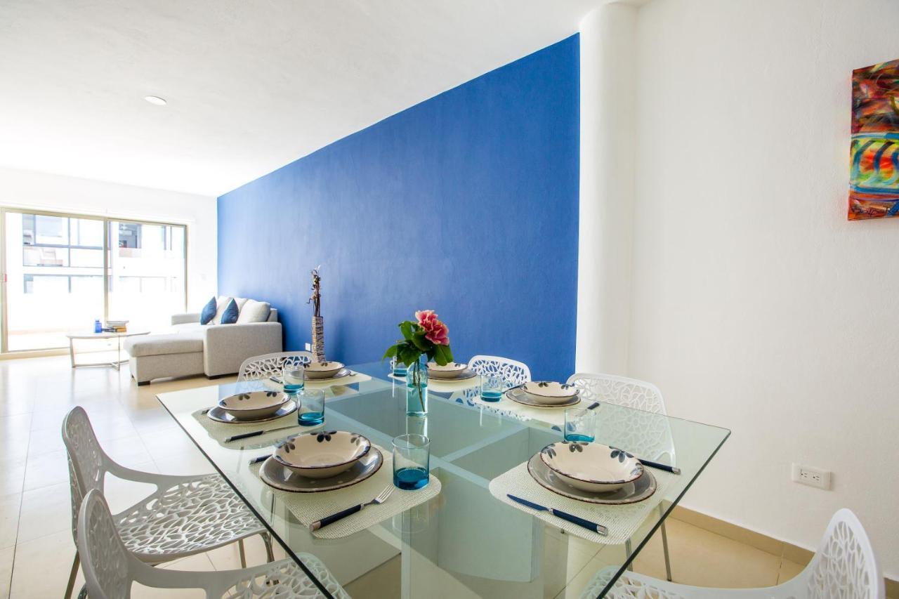 Penthouses & In Pdc! 2 & 1 Bedroom Units Close To The 5th Av *