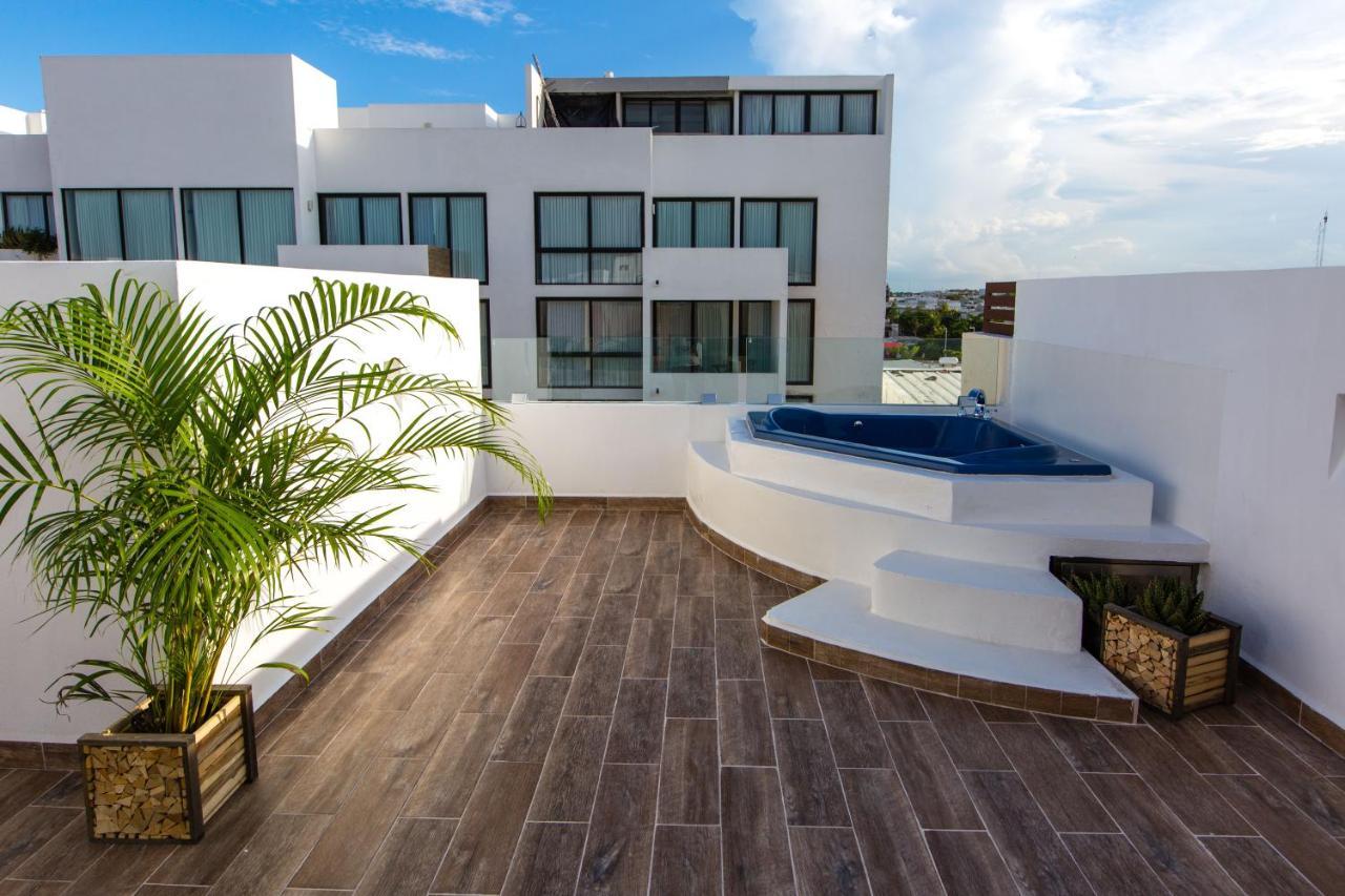 Appartement Penthouses & In Pdc! 2 & 1 Bedroom Units Close To The 5th Av
