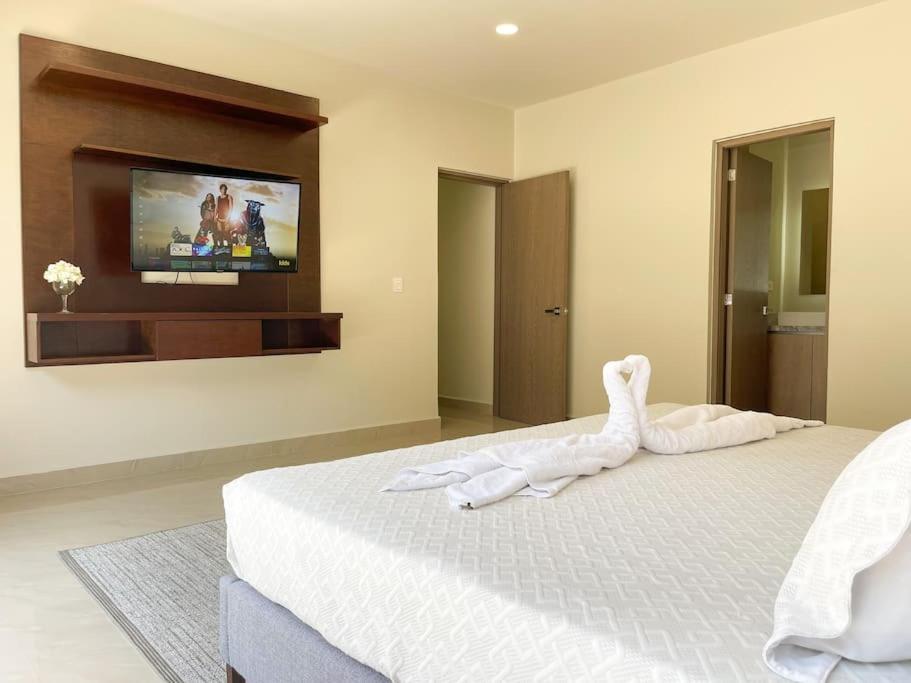 Apartment 2br Modern 5th Av - Corazon E1 *