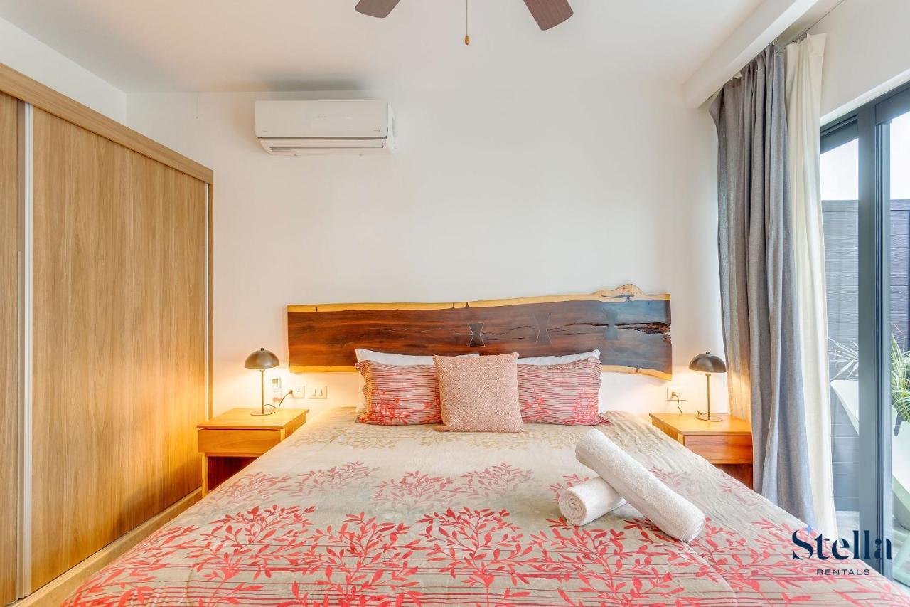 Apartment Ipana Condo, Rooftop Pools, Gym, Walk To